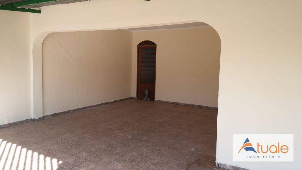 Casa à venda com 3 quartos, 194m² - Foto 2