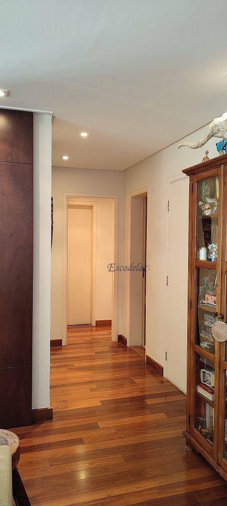 Apartamento à venda com 3 quartos, 151m² - Foto 11