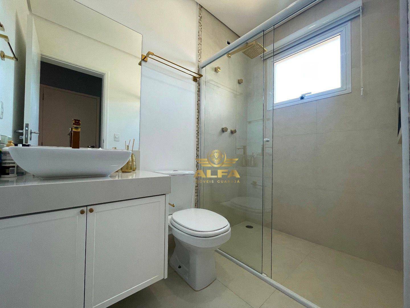 Casa de Condomínio à venda com 8 quartos, 500m² - Foto 46