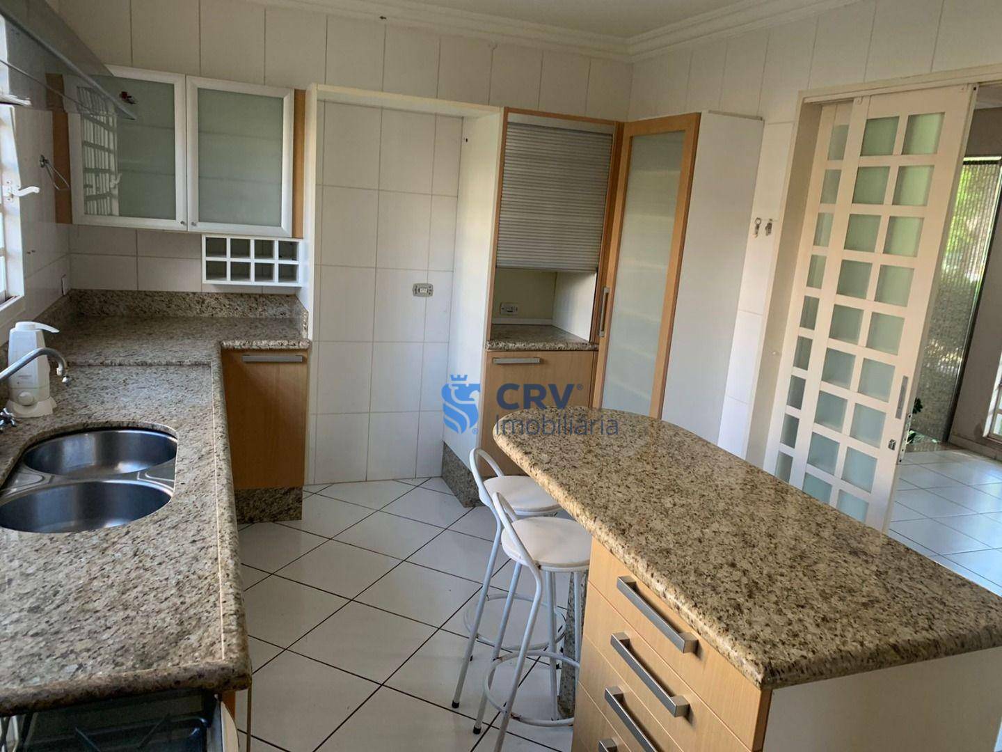 Sobrado à venda com 4 quartos, 240m² - Foto 12