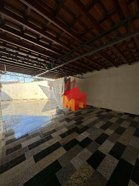 Casa à venda com 3 quartos, 164m² - Foto 7