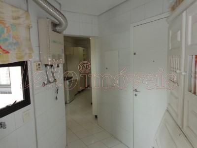 Apartamento para alugar com 2 quartos, 125m² - Foto 19