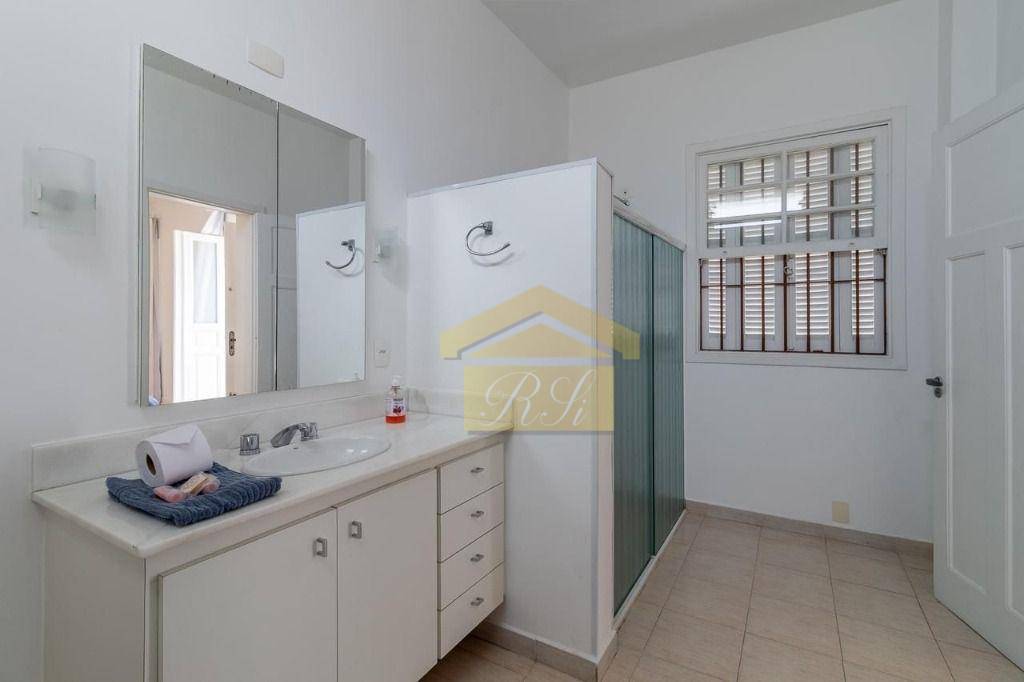 Sobrado para alugar com 3 quartos, 300m² - Foto 15