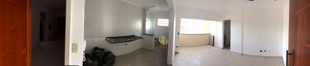 Apartamento à venda com 2 quartos, 70m² - Foto 3