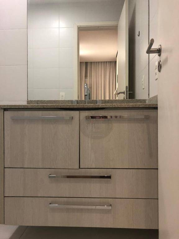 Apartamento para alugar com 1 quarto, 57m² - Foto 10