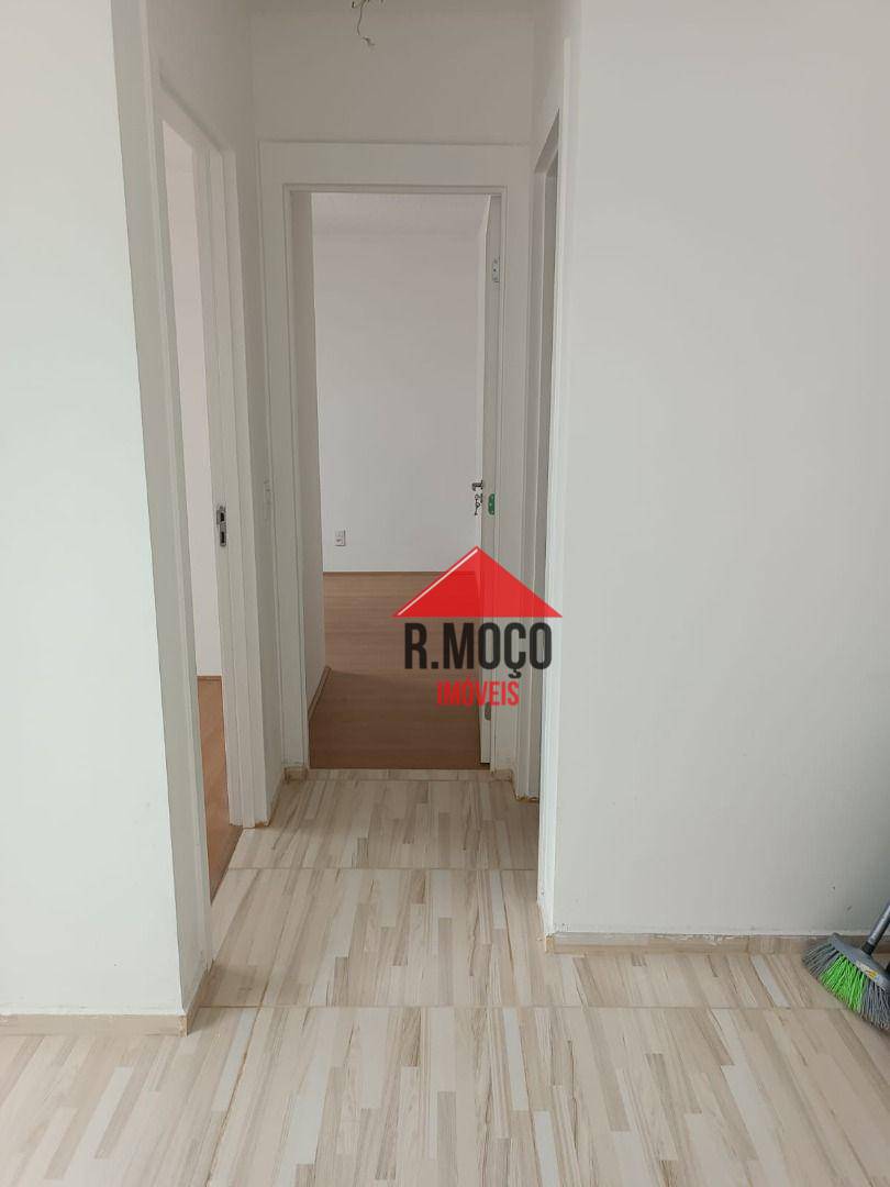 Apartamento à venda com 2 quartos, 40m² - Foto 11