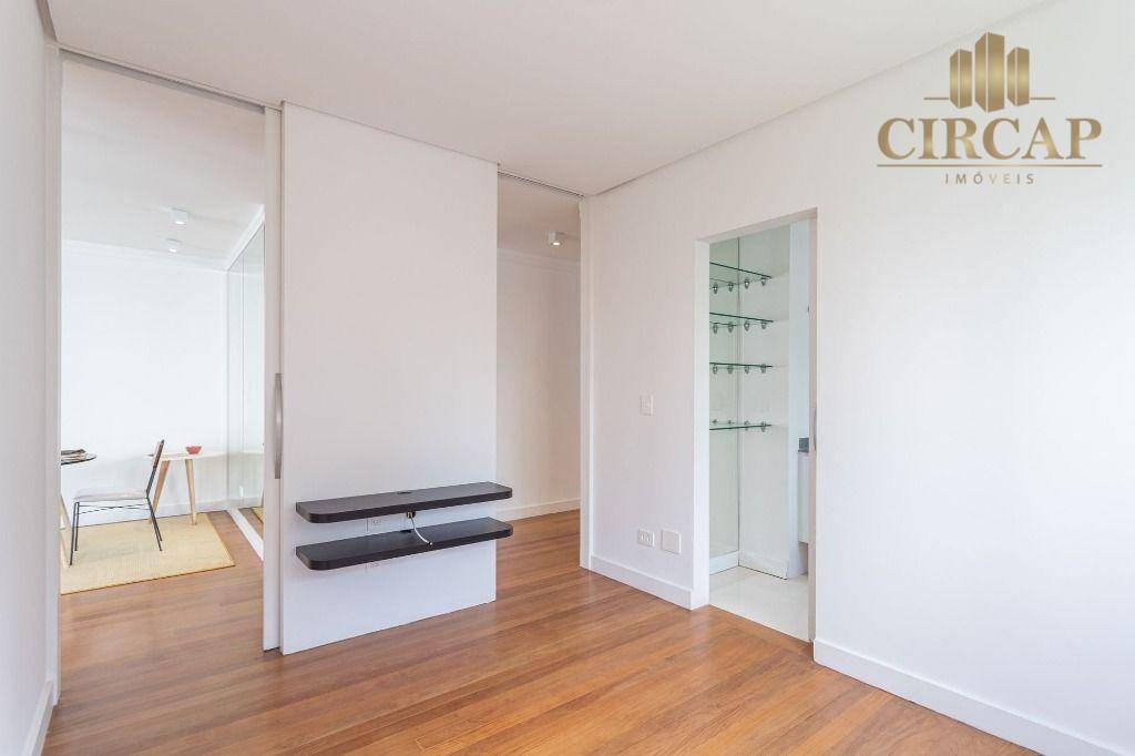 Apartamento à venda com 3 quartos, 130m² - Foto 14