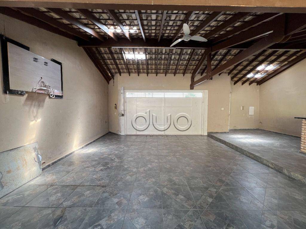 Casa à venda com 3 quartos, 300m² - Foto 8