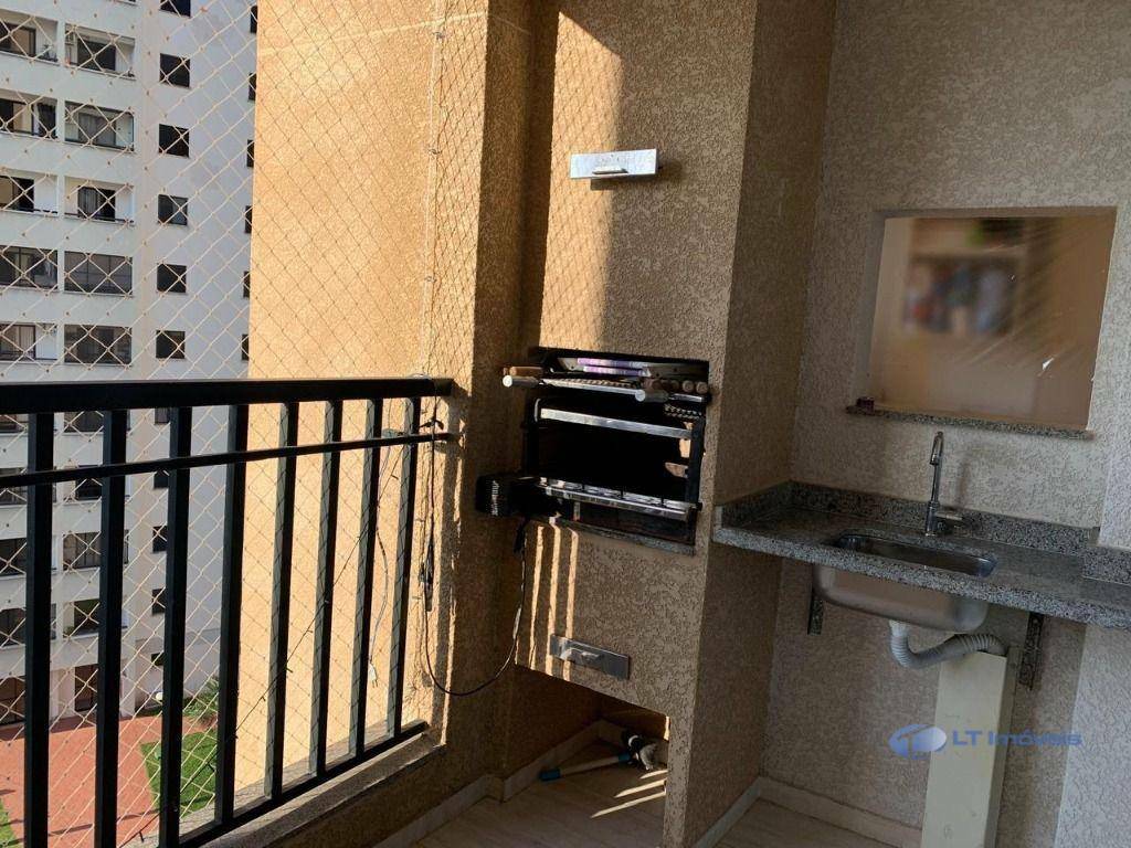 Apartamento à venda com 2 quartos, 61m² - Foto 9