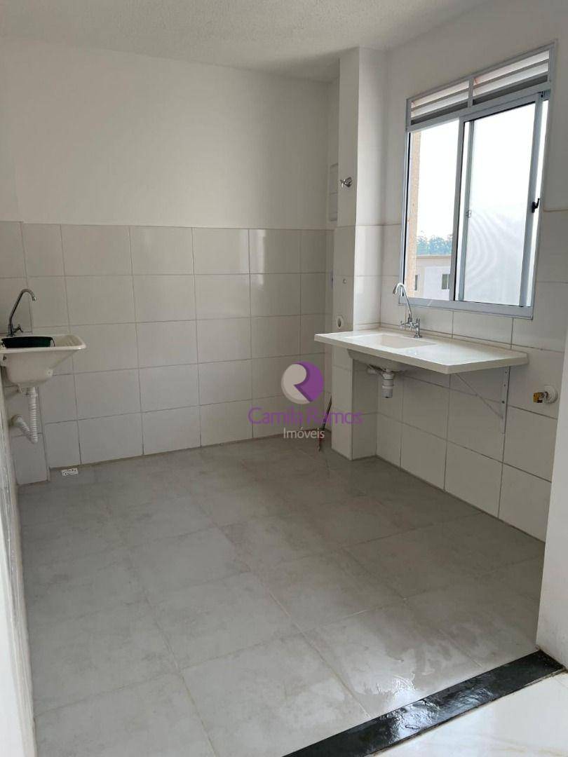 Apartamento para alugar com 2 quartos, 40m² - Foto 5