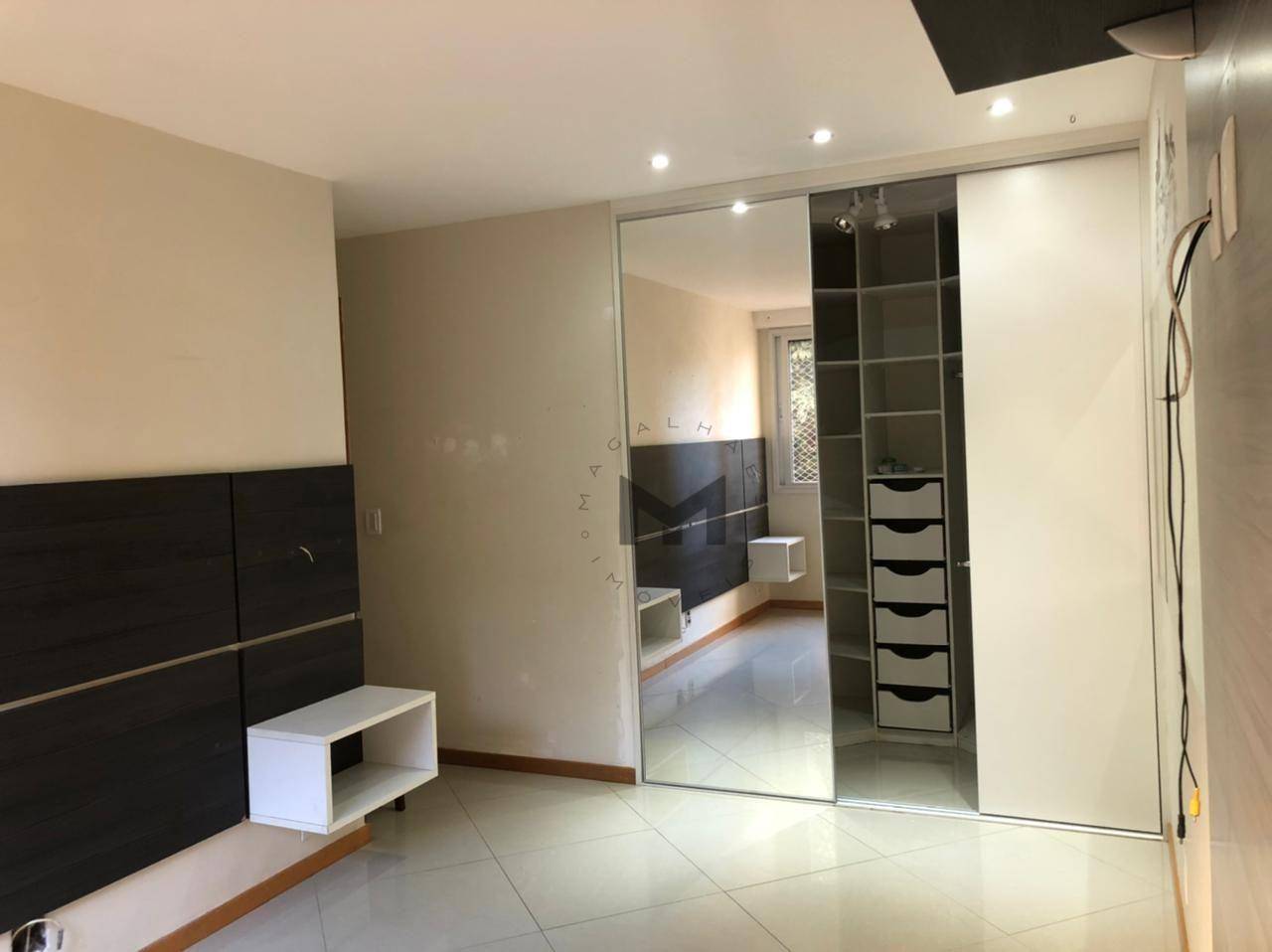 Apartamento à venda com 3 quartos, 90m² - Foto 28