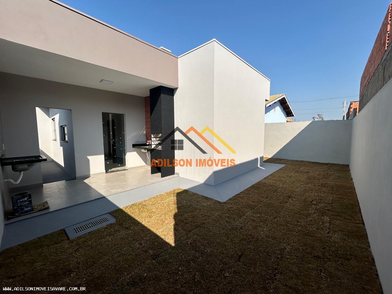 Casa à venda com 2 quartos, 200m² - Foto 8