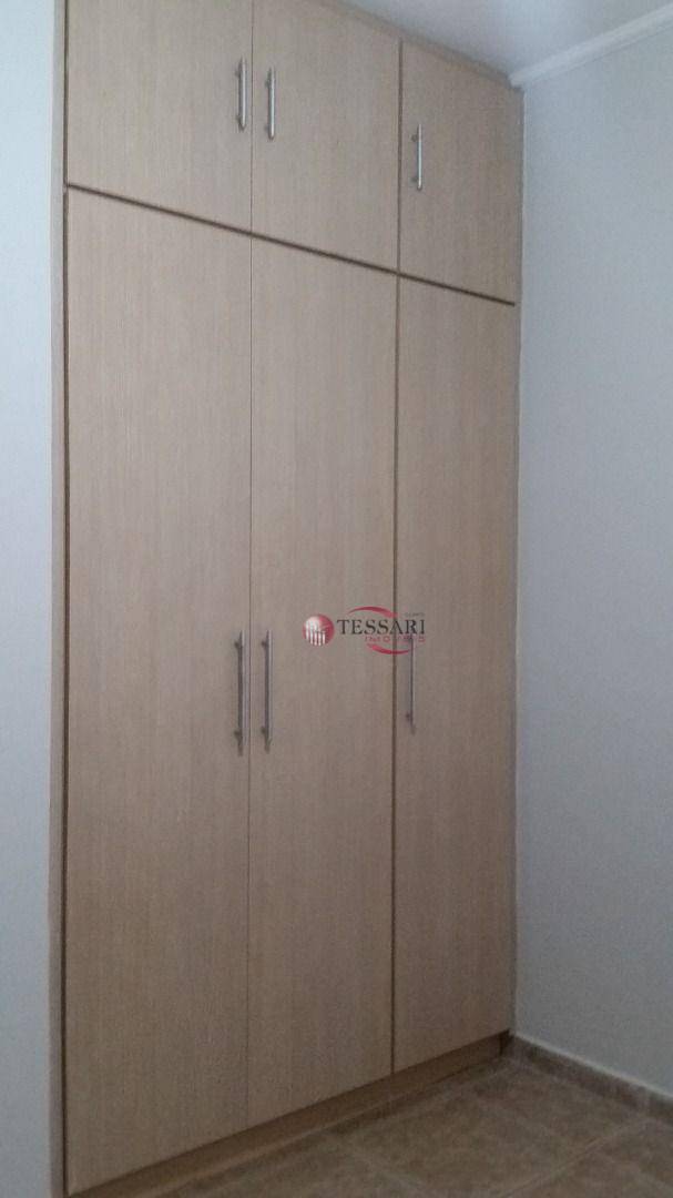 Apartamento para alugar com 3 quartos, 95m² - Foto 7