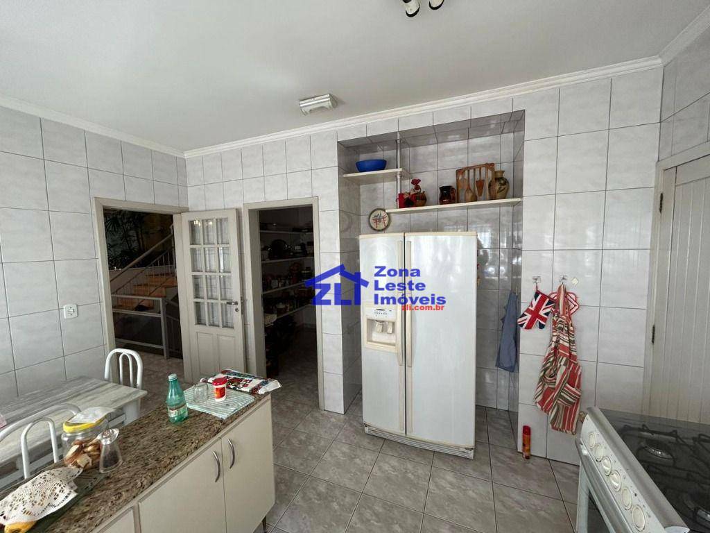 Sobrado à venda com 3 quartos, 267m² - Foto 21