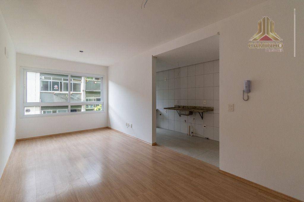 Apartamento à venda com 2 quartos, 66m² - Foto 2