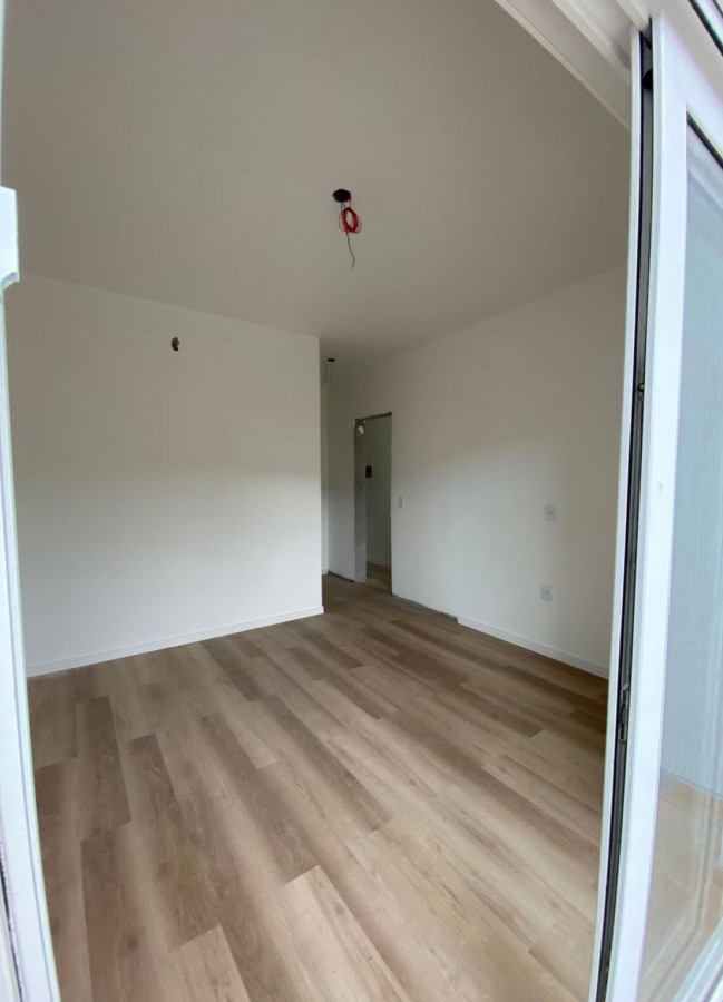 Casa à venda com 2 quartos, 90m² - Foto 5