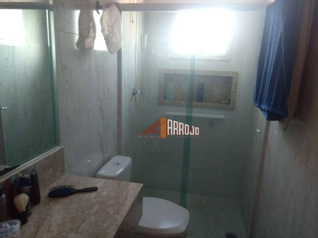 Sobrado à venda com 3 quartos, 168m² - Foto 13