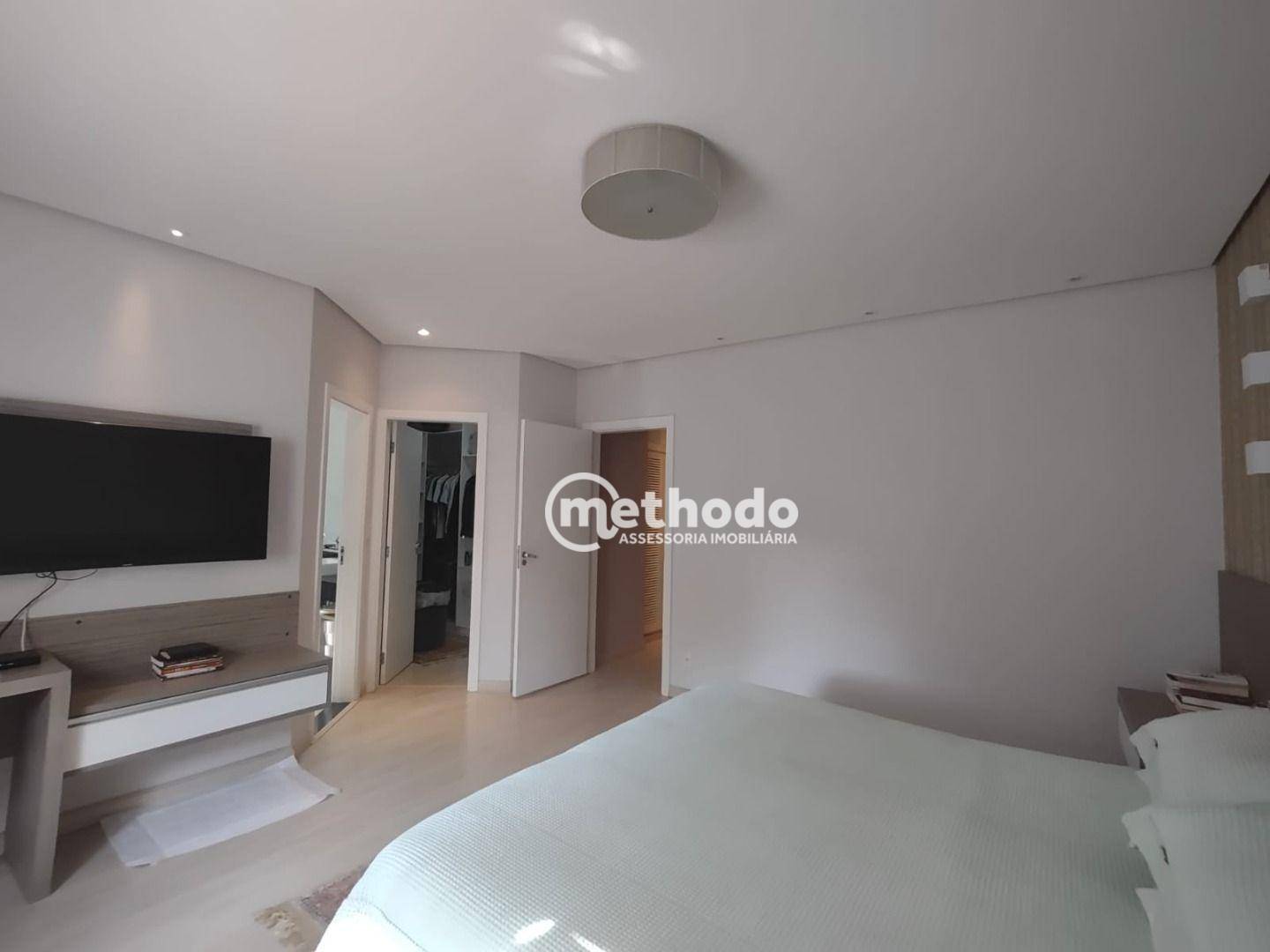 Casa à venda com 5 quartos, 373m² - Foto 10