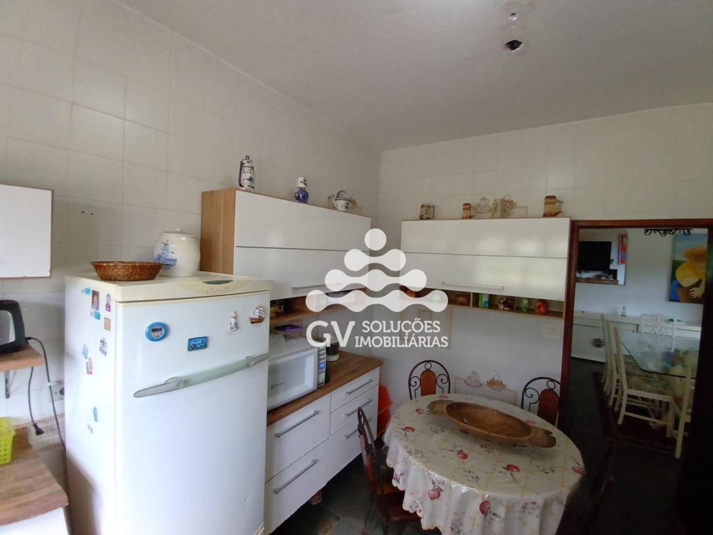 Sobrado à venda com 6 quartos, 330m² - Foto 15