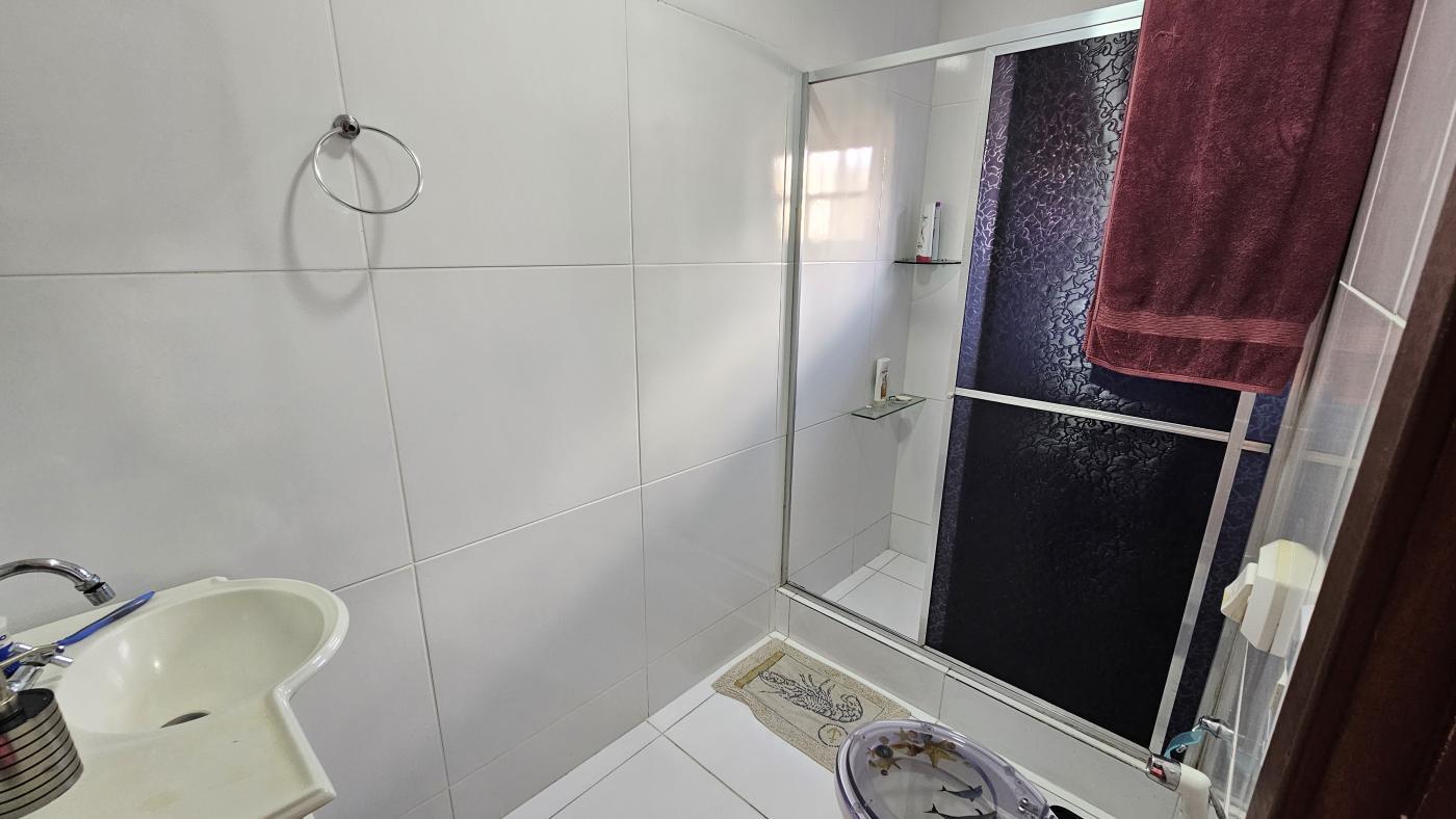 Casa à venda com 3 quartos, 200m² - Foto 36