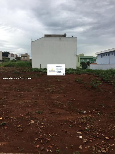 Terreno à venda, 250m² - Foto 1