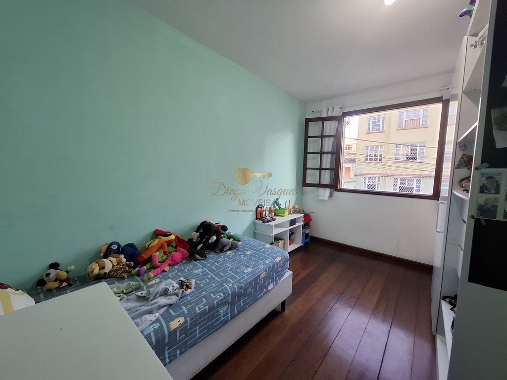 Casa para alugar com 5 quartos, 296m² - Foto 21