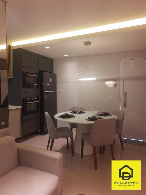 Apartamento à venda com 2 quartos, 61m² - Foto 6