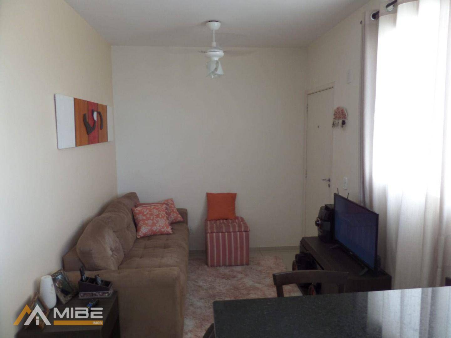 Apartamento à venda e aluguel com 2 quartos, 45m² - Foto 2