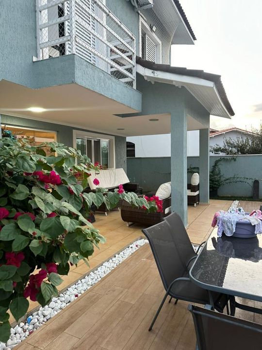 Casa de Condomínio à venda com 3 quartos, 370m² - Foto 13