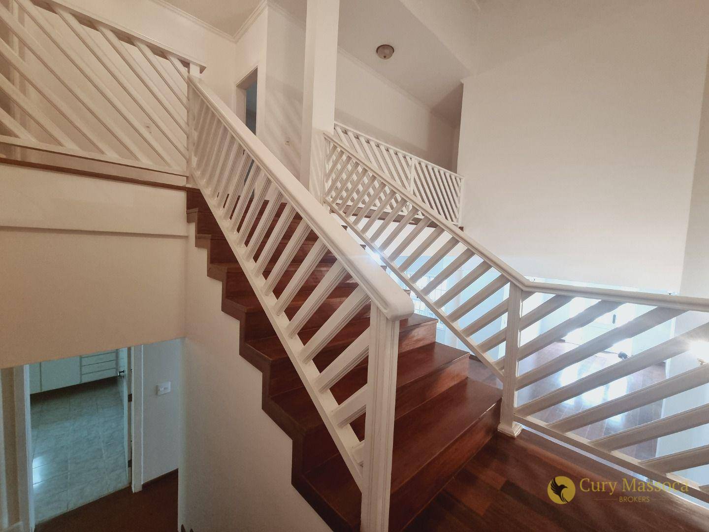 Casa de Condomínio à venda e aluguel com 4 quartos, 310m² - Foto 28