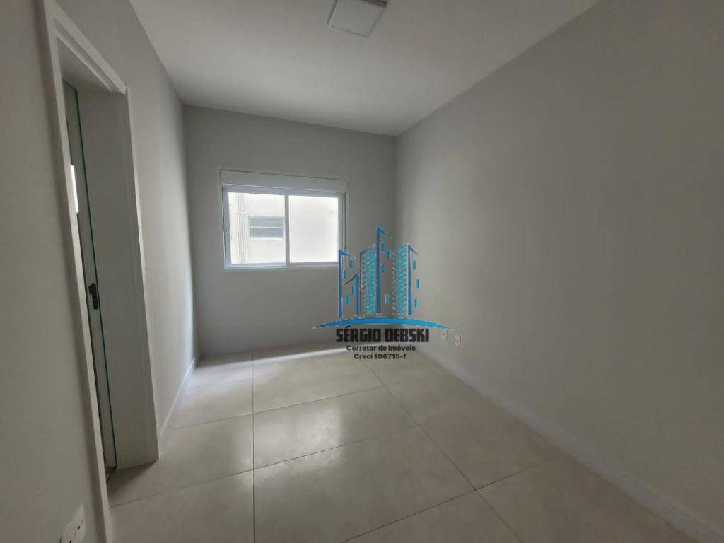 Apartamento à venda com 2 quartos, 72m² - Foto 6