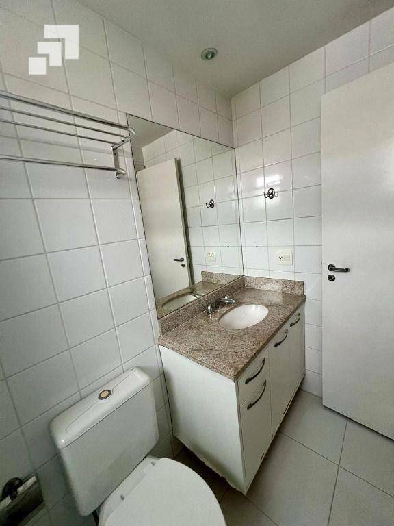 Apartamento para alugar com 4 quartos, 140m² - Foto 27