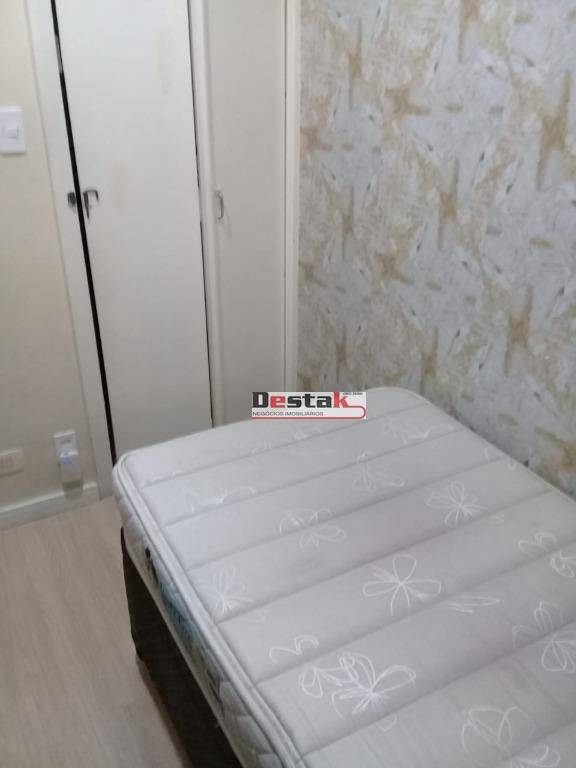 Apartamento à venda com 2 quartos, 61m² - Foto 23