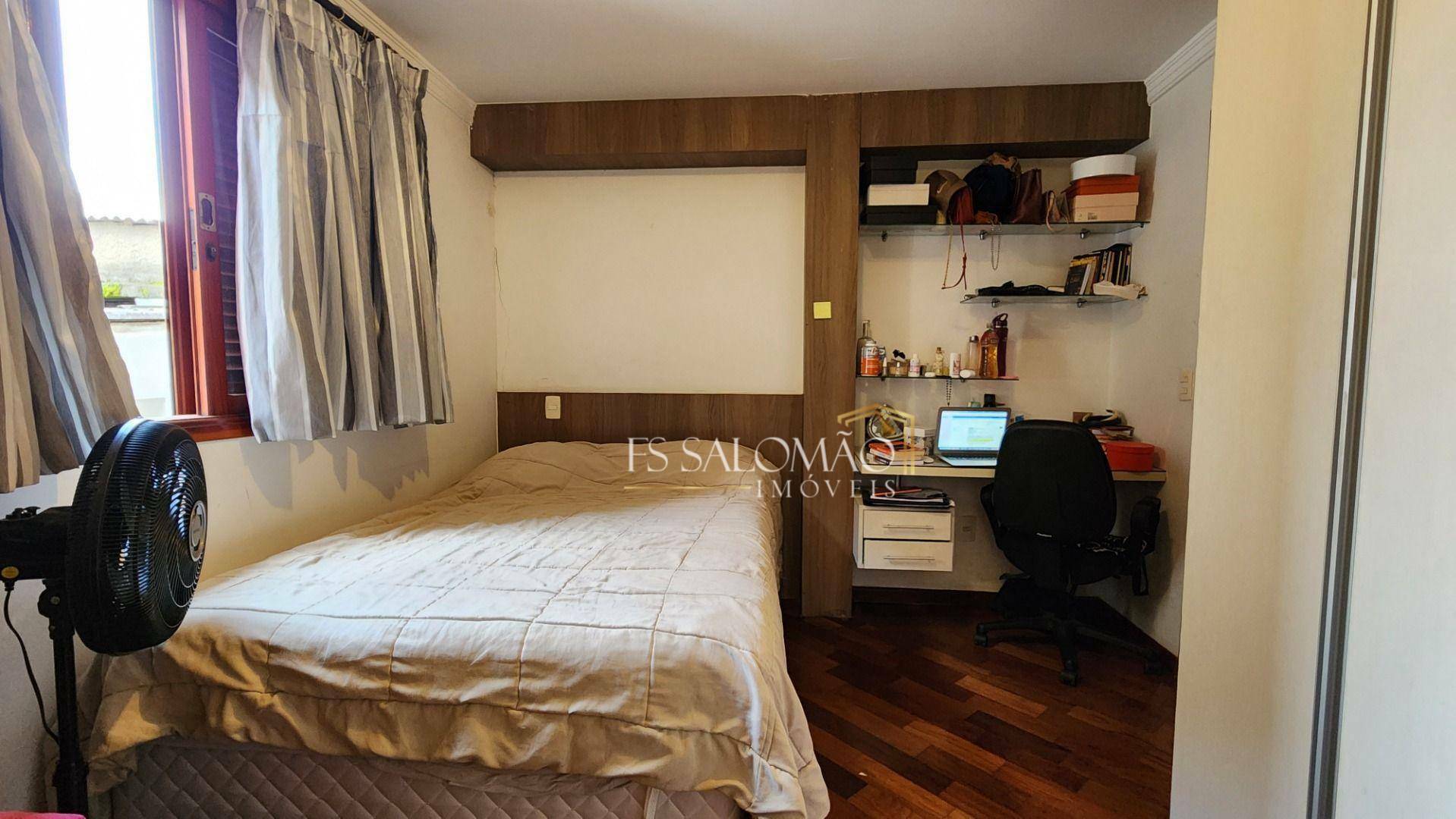 Casa à venda com 3 quartos, 277m² - Foto 19