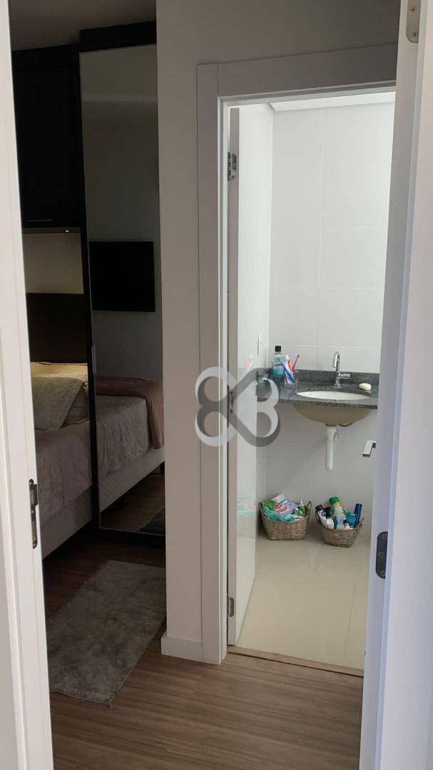 Apartamento à venda com 3 quartos, 71m² - Foto 55