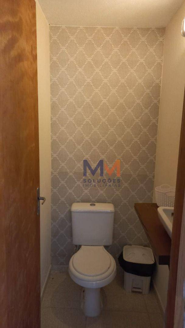 Casa à venda com 2 quartos, 70m² - Foto 19