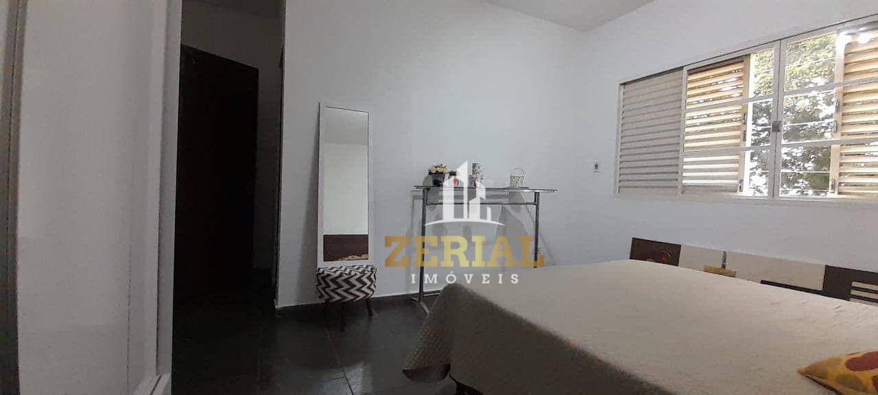 Casa à venda com 4 quartos, 250m² - Foto 23