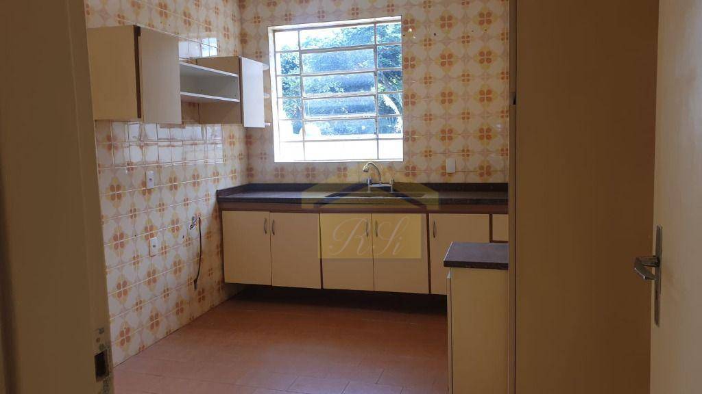 Sobrado à venda com 4 quartos, 180m² - Foto 6