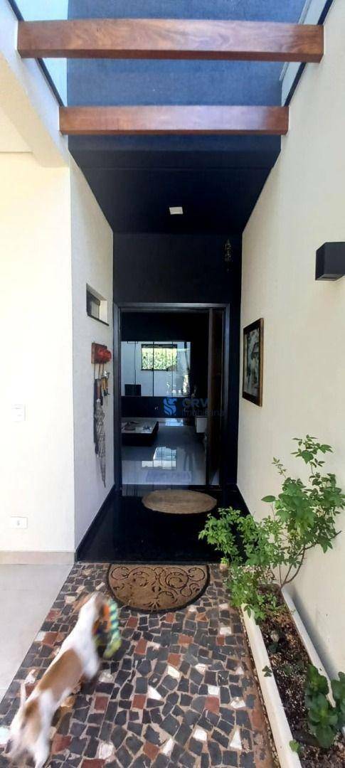 Casa à venda com 3 quartos, 163m² - Foto 2