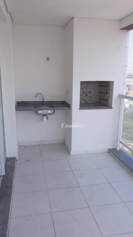 Apartamento para alugar com 2 quartos, 65m² - Foto 17