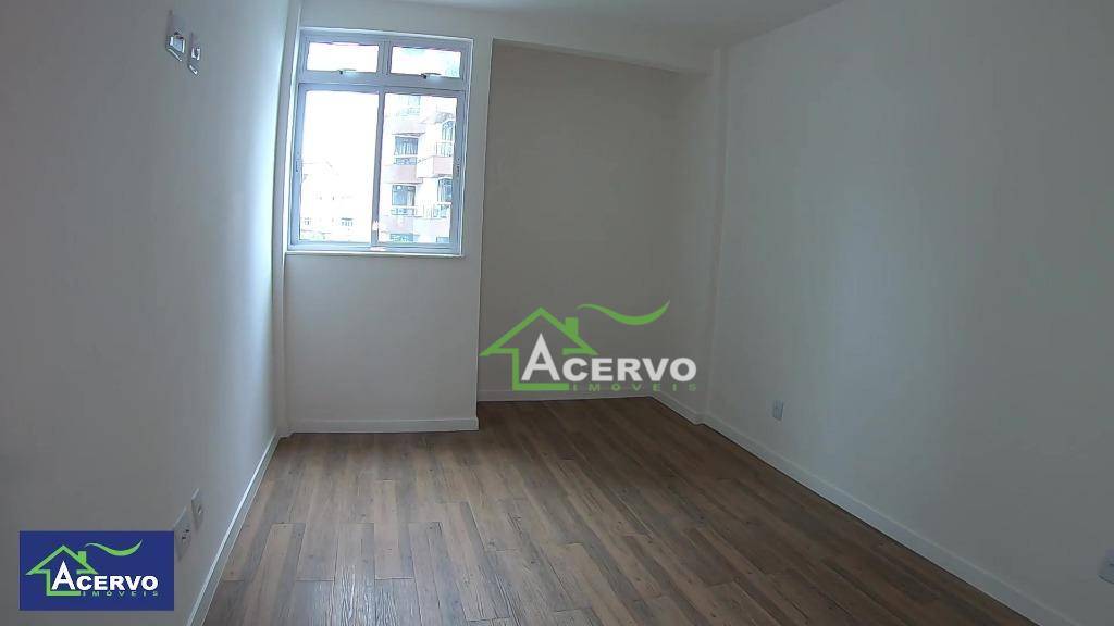 Apartamento à venda com 3 quartos, 187m² - Foto 11