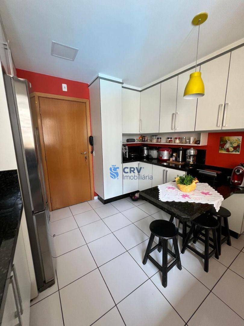 Apartamento à venda com 3 quartos, 130m² - Foto 10