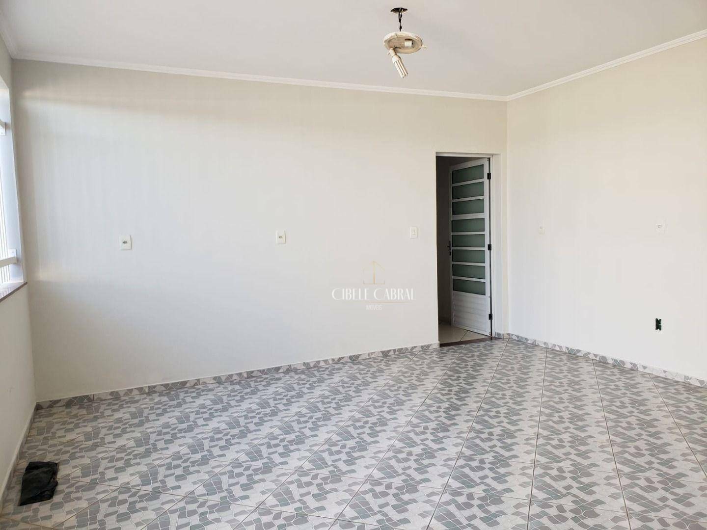 Casa à venda e aluguel com 3 quartos, 200m² - Foto 29