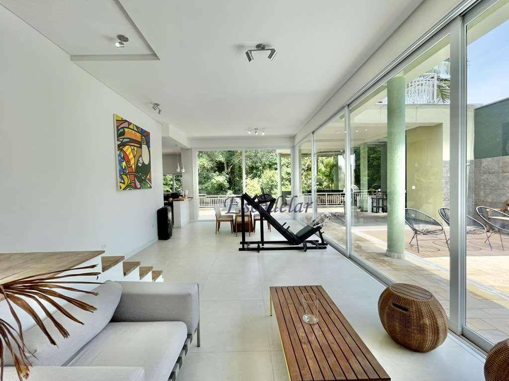 Casa de Condomínio à venda com 4 quartos, 386m² - Foto 2