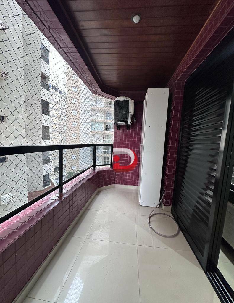 Apartamento para alugar com 4 quartos, 160m² - Foto 30