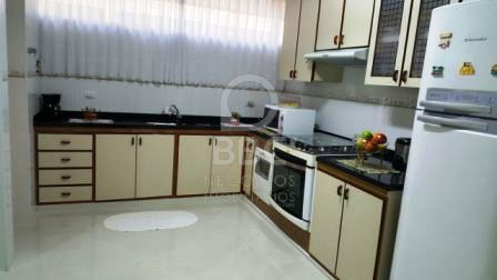 Sobrado à venda com 3 quartos, 217m² - Foto 11