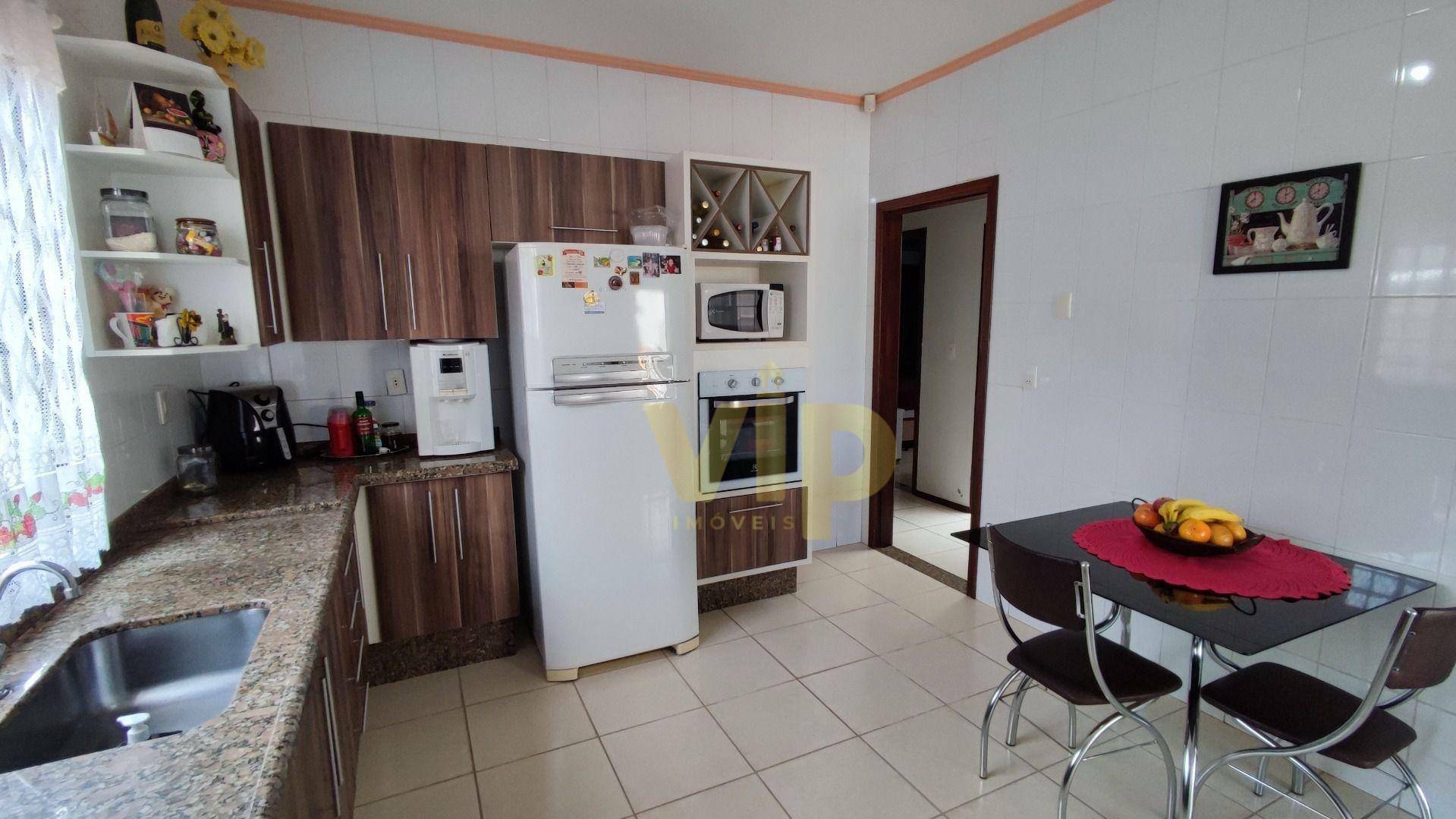 Casa à venda com 3 quartos, 158m² - Foto 6