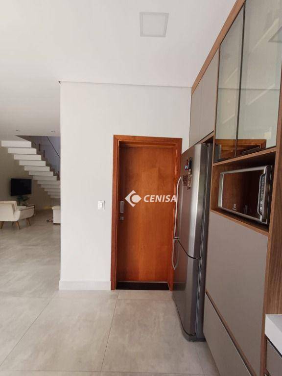 Casa de Condomínio à venda com 3 quartos, 205m² - Foto 25