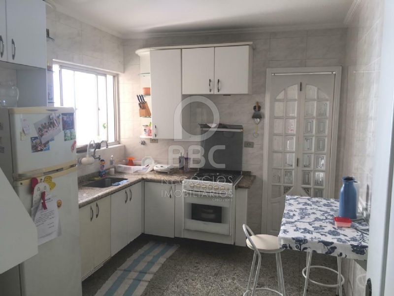 Apartamento à venda com 3 quartos, 130m² - Foto 9