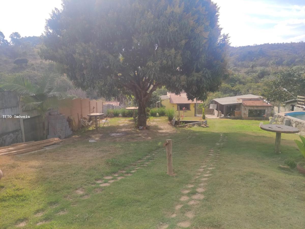 Sítio, 3 quartos, 2000 m² - Foto 2